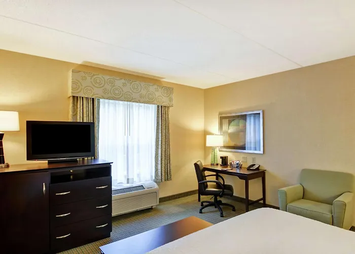 Hampton Inn & Suites Wilkes-Barre