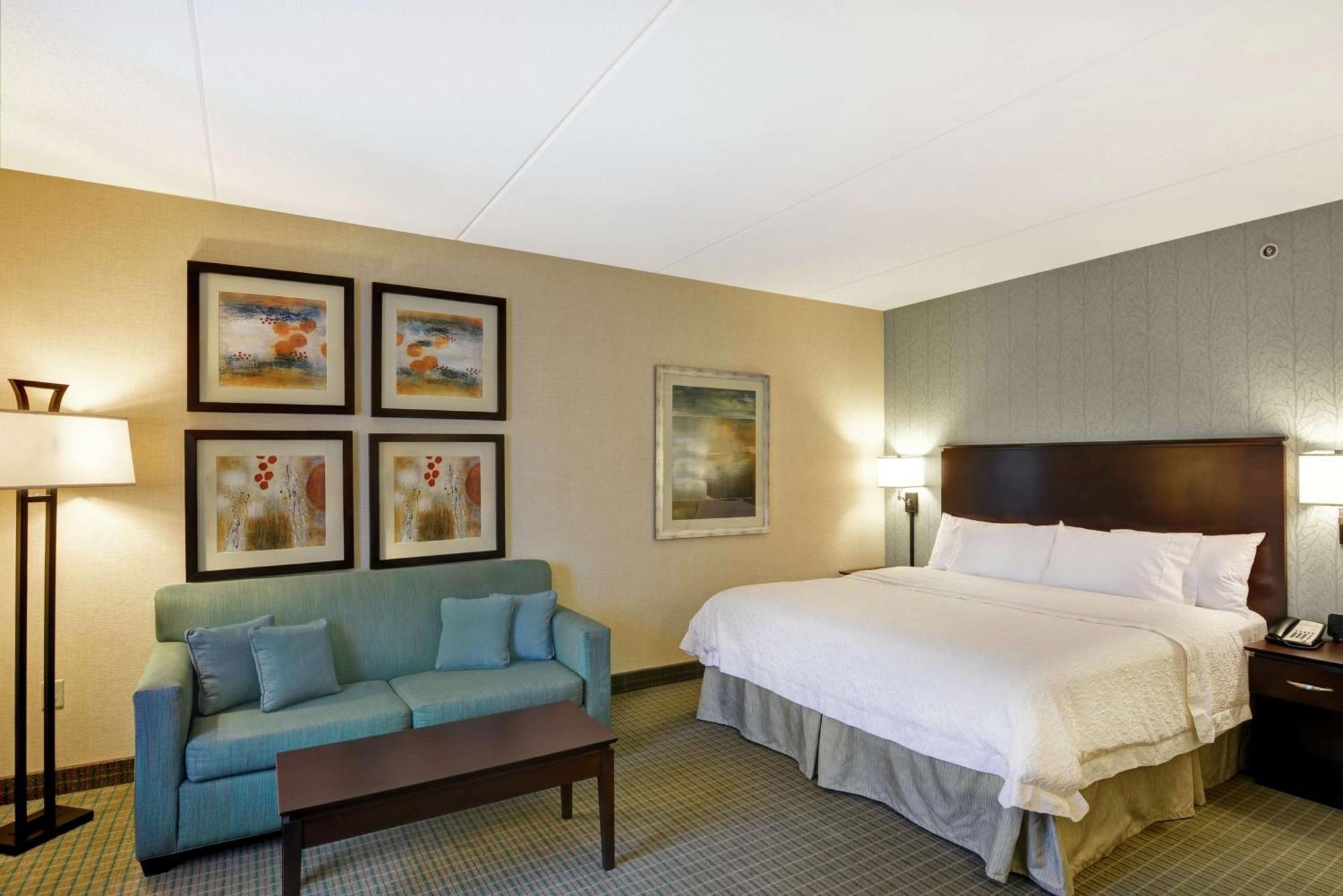 Hotel Hampton & 3*