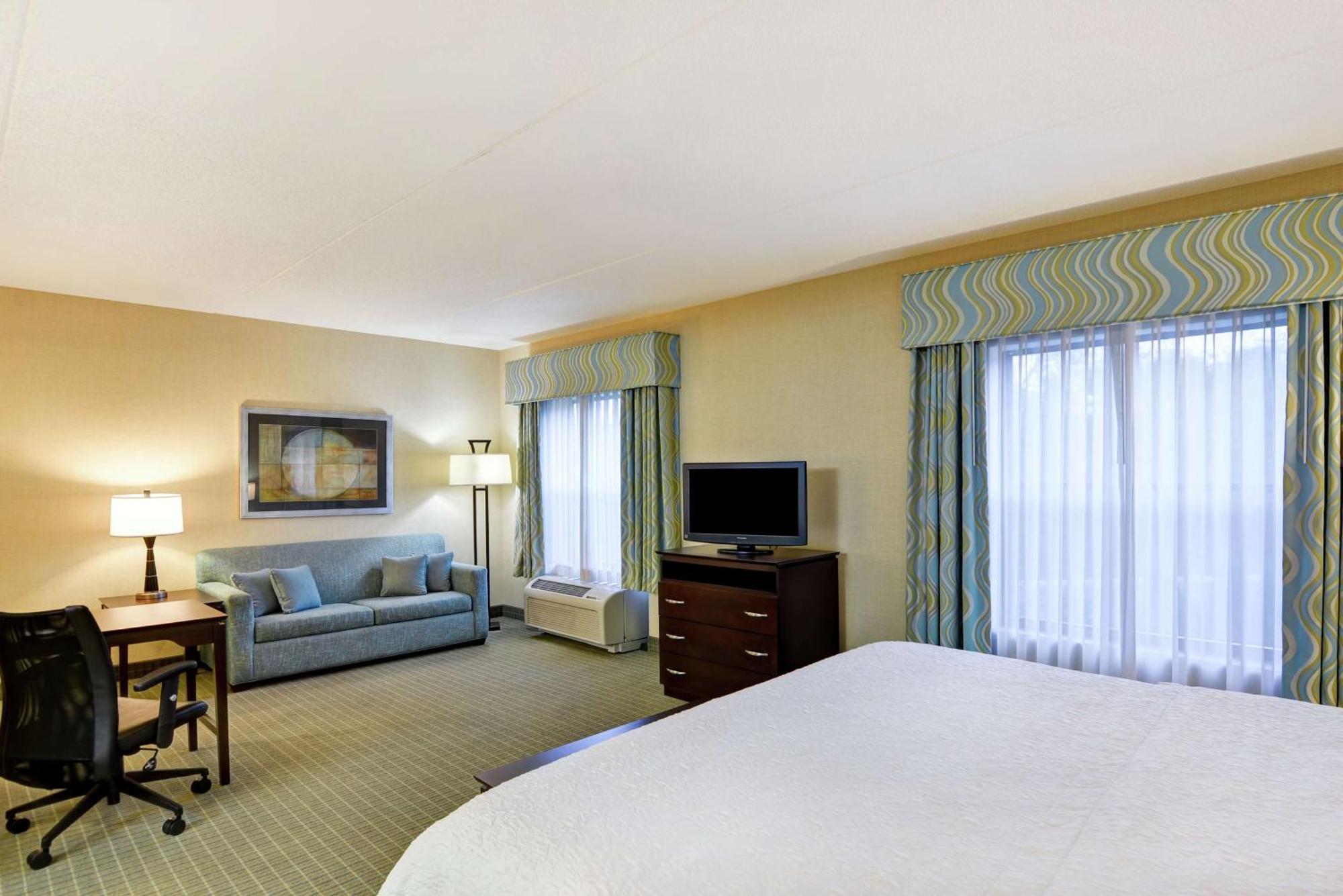 Hampton & Hotel Wilkes-Barre